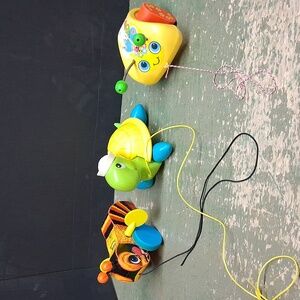 Fisher Price Turtle Toy , Bumble Bee, Tug A Bug pull toys (set D)